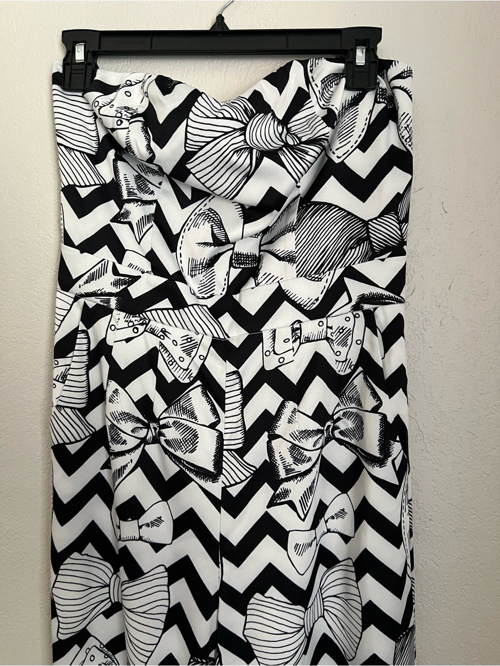Strapless Black & White Bow-Print Jumpsuit